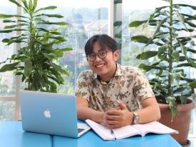 Kenapa Banyak yang Mulai Melirik Bisnis Digital untuk Kuliah?